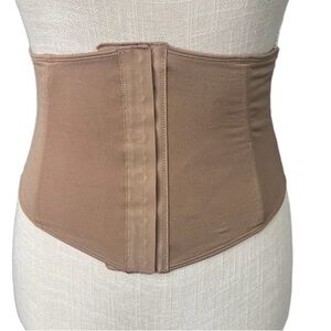Yitty Fabletics Waist Shaper in Moody B Taupe Size Xl/XXL